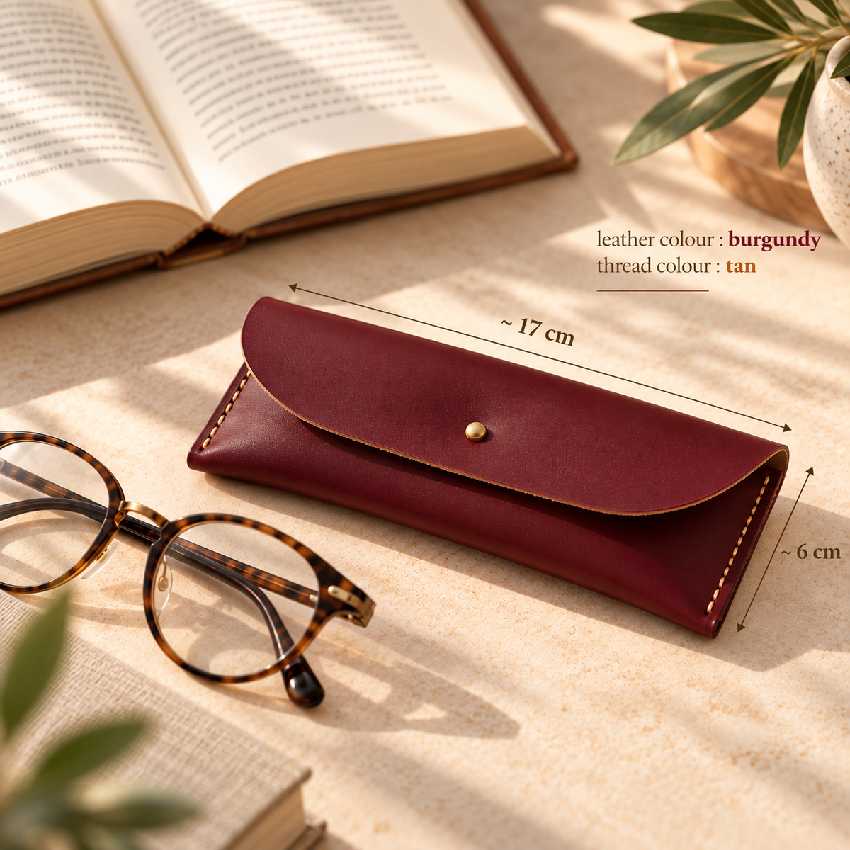Hand Stitched Personalised Leather Reading Glasses Case – Gift for Mom