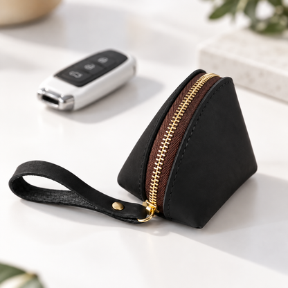 Personalised Crazy Horse Leather Coin Pouch – Handmade Zipper Wallet for Everyday Use