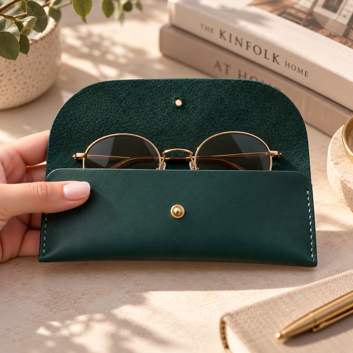 Hand Stitched Personalised Leather Reading Glasses Case – Gift for Mom